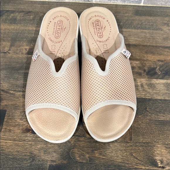 Fly Flot Tan Sandals Size 7.5 (EU 38) - Picture 2 of 10